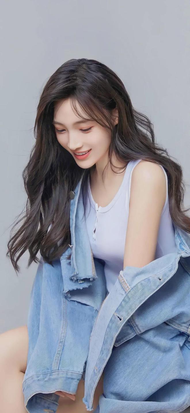 蜜桃身体乳真的能美白吗AG真人娱乐网址日本水(图1) 蜜桃身体乳真的能美白吗AG真人娱乐网址日本水(图1)